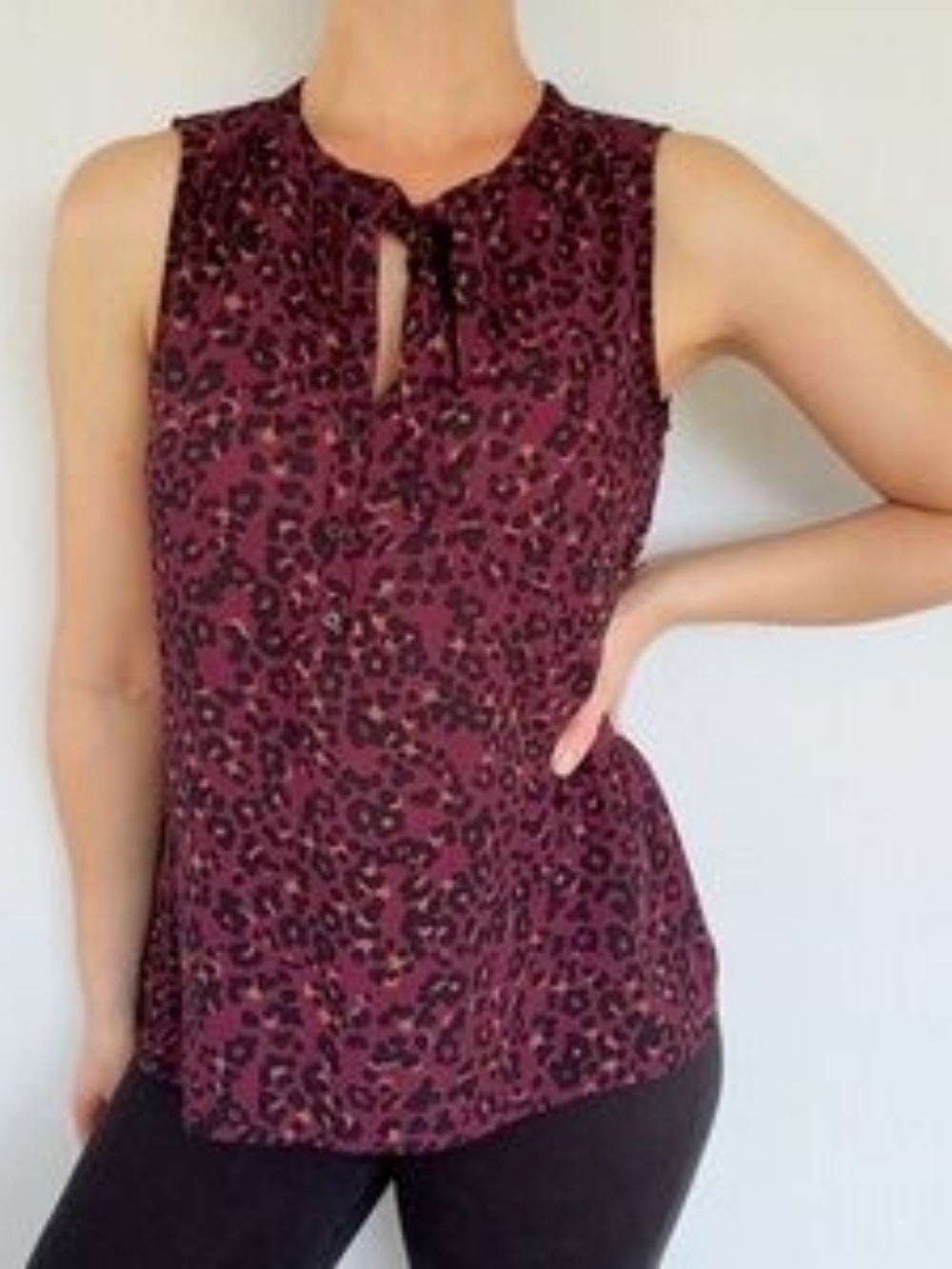 LOFT Women's Sleeveless Animal Print Blouse - Purple and Black